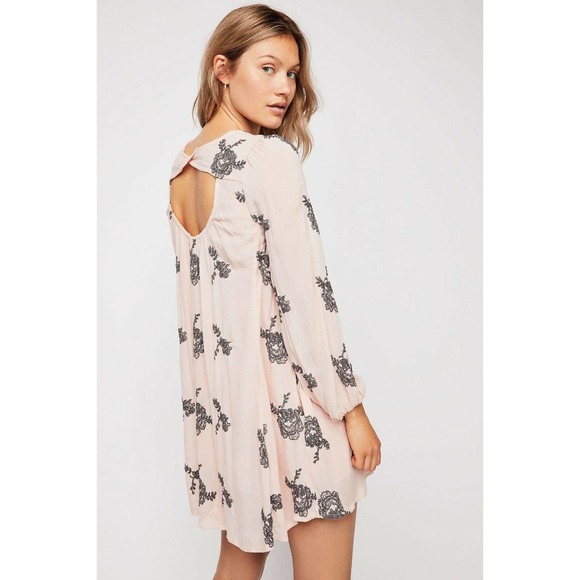 Free People Dresses & Skirts - New Free People Austin Emma Soft Pink Embroidered Swing Mini Dress $148 Size XS